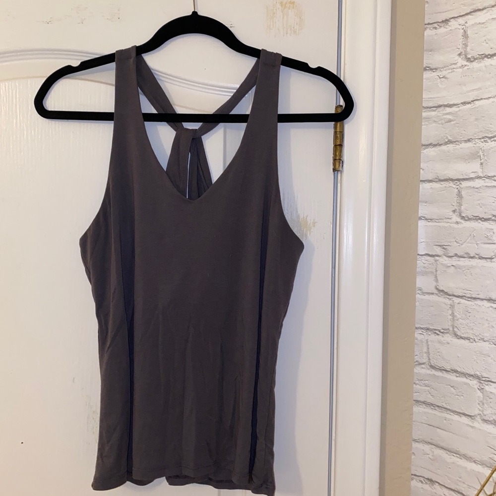 Athleta twist open back